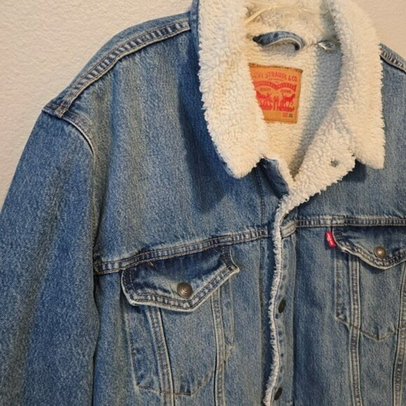 Men's Levi's Classic Blue Denim Jacket Sherpa Lining Size XXL Truckers Blue Jean - Picture 3 of 17